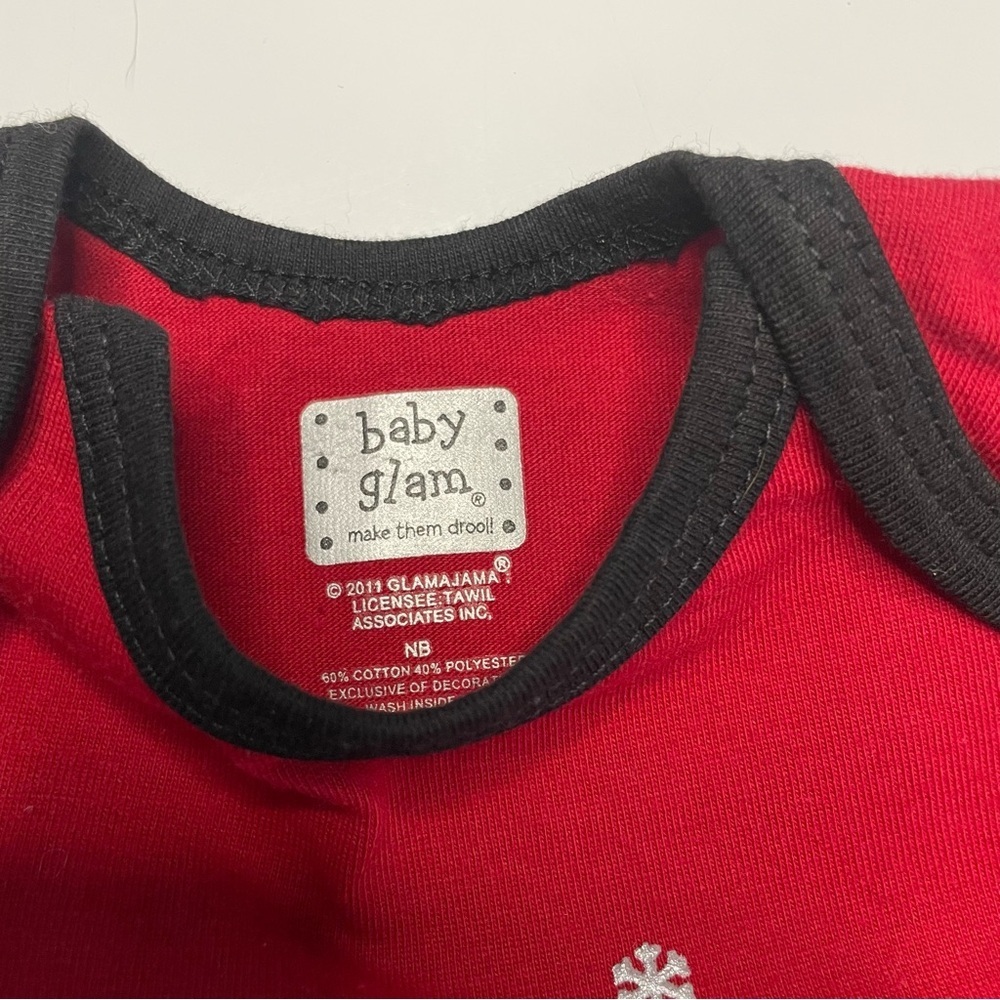 Baby Glam Newborn Santa’s Favorite NB Red and Black Long Sleeve Snaps PRELOVED - Picture 5 of 6